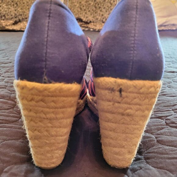 H&M WEDGE STYLE OPEN TOE ANKLE STRAP SANDAL - Picture 12 of 15